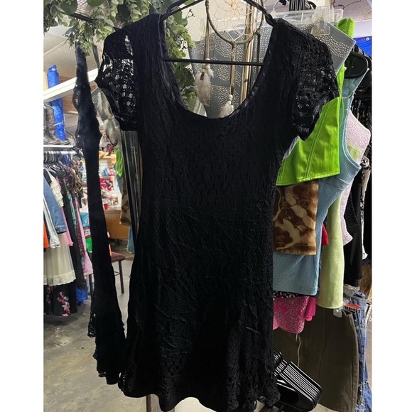 Vintage Breakin’ Loose mini dress - Picture 1 of 5